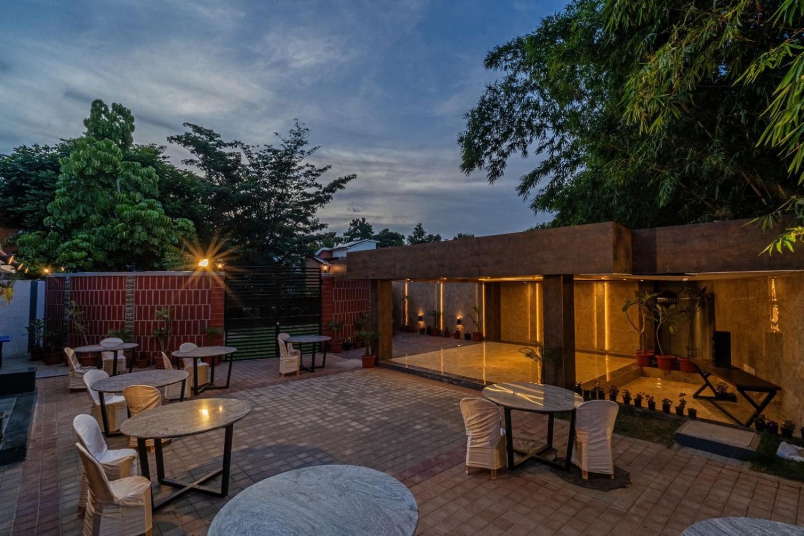 The Venue By Seasons Suites- Dod Ballapur Bagian luar foto