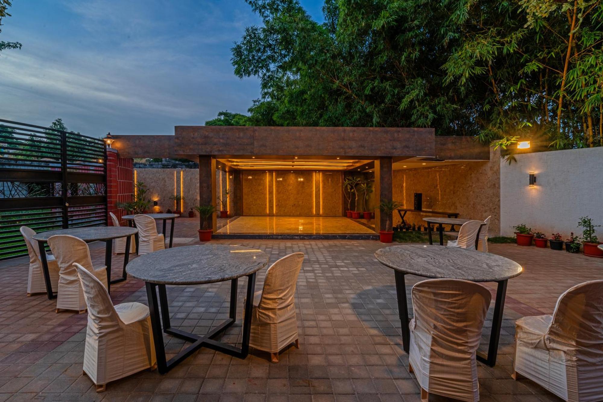The Venue By Seasons Suites- Dod Ballapur Bagian luar foto